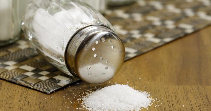 Cu ce poți înlocui sarea în mâncare