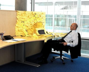 20 de fotografii despre cum se distreaza lucratorii de birou