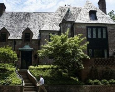 Barack şi Michelle Obama şi-au cumpărat casă la Washington. Cum arată locuinţa de 8 milioane de dolari FOTO