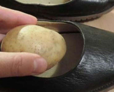 Cum te poate ajuta un cartof pus în pantofi? Iată un truc care le va prinde bine multora!