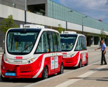De câteva zile, în Viena circulă autobuze electrice fără șofer