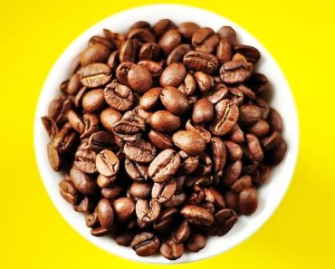 CAFEAUA – o ARMĂ secretă împotriva OBEZITĂȚII și DIABETULUI (studiu recent)