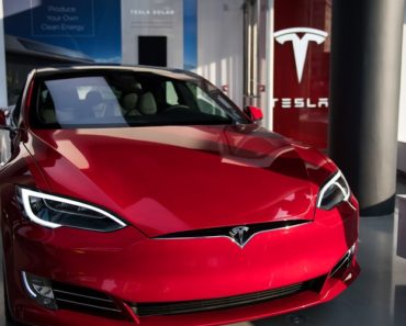 Tesla va livra modelele sale în România. La ce preț vor putea fi cumpărate acestea