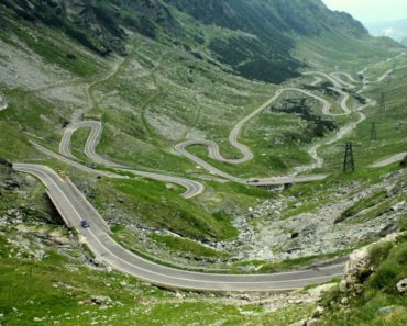 National Geographic a inclus Transfăgărăşanul în topul celor mai spectaculoase zece drumuri din lume