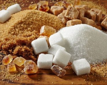 Între mit şi adevăr: Care este de fapt diferenţa între zahărul alb şi cel brun