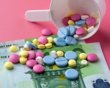 Paracetamolul, ibuprofenul și acidul acetilsalicilic, interzise la raft, în Franța