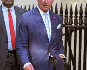 Prințul Charles, mesaj emoționant după ce a ieșit din izolare: „Bunătatea ține oamenii împreună…”