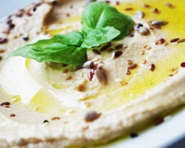12 beneficii fantastice ale humusului