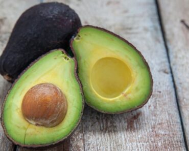 20 de motive pentru care ar trebui să mănânci un avocado în fiecare zi